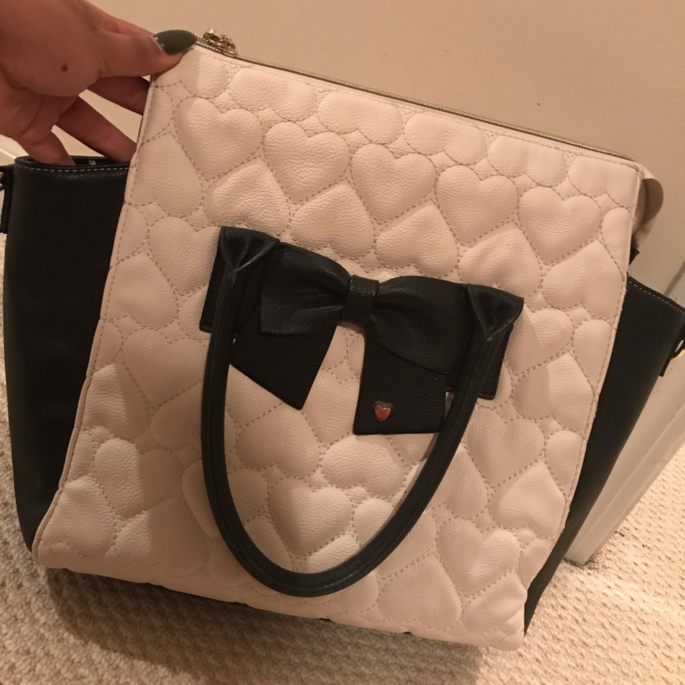 Betsy Johnson Bow Heart Quilted Tote Purse